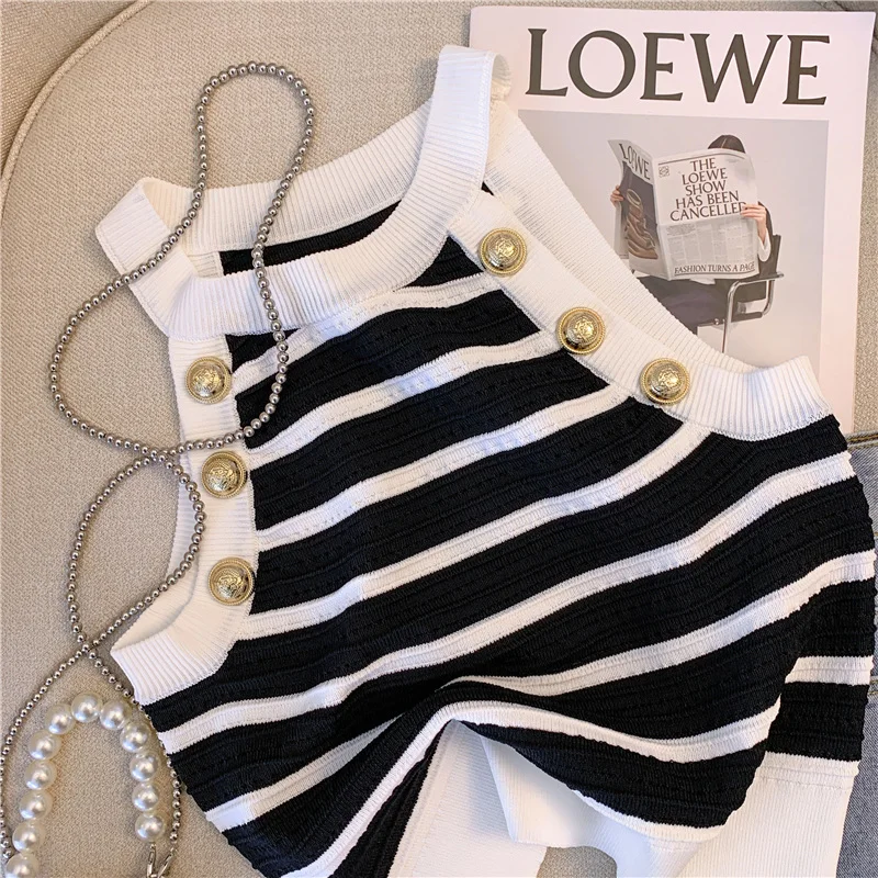 Halter Slim Striped Knitted Vests Women Crop Tops 2024 Summer Sleeveless Gold Buttons Knitwear Sexy Elegant Streetwear Vests