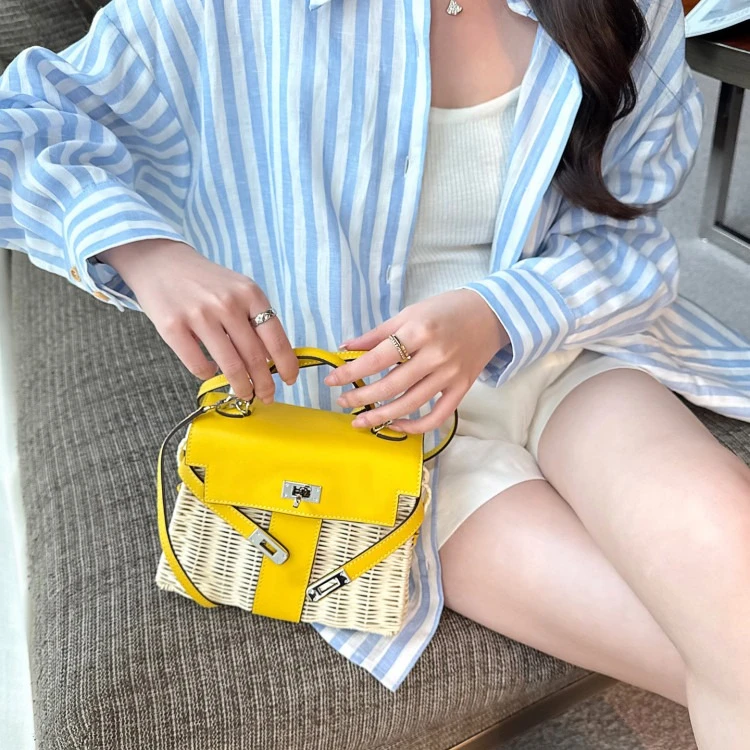 Bolsa crossbody feminina francesa de verão Bolsa de tecido de palha Kelly Picnic Basket Bag for Women view 2