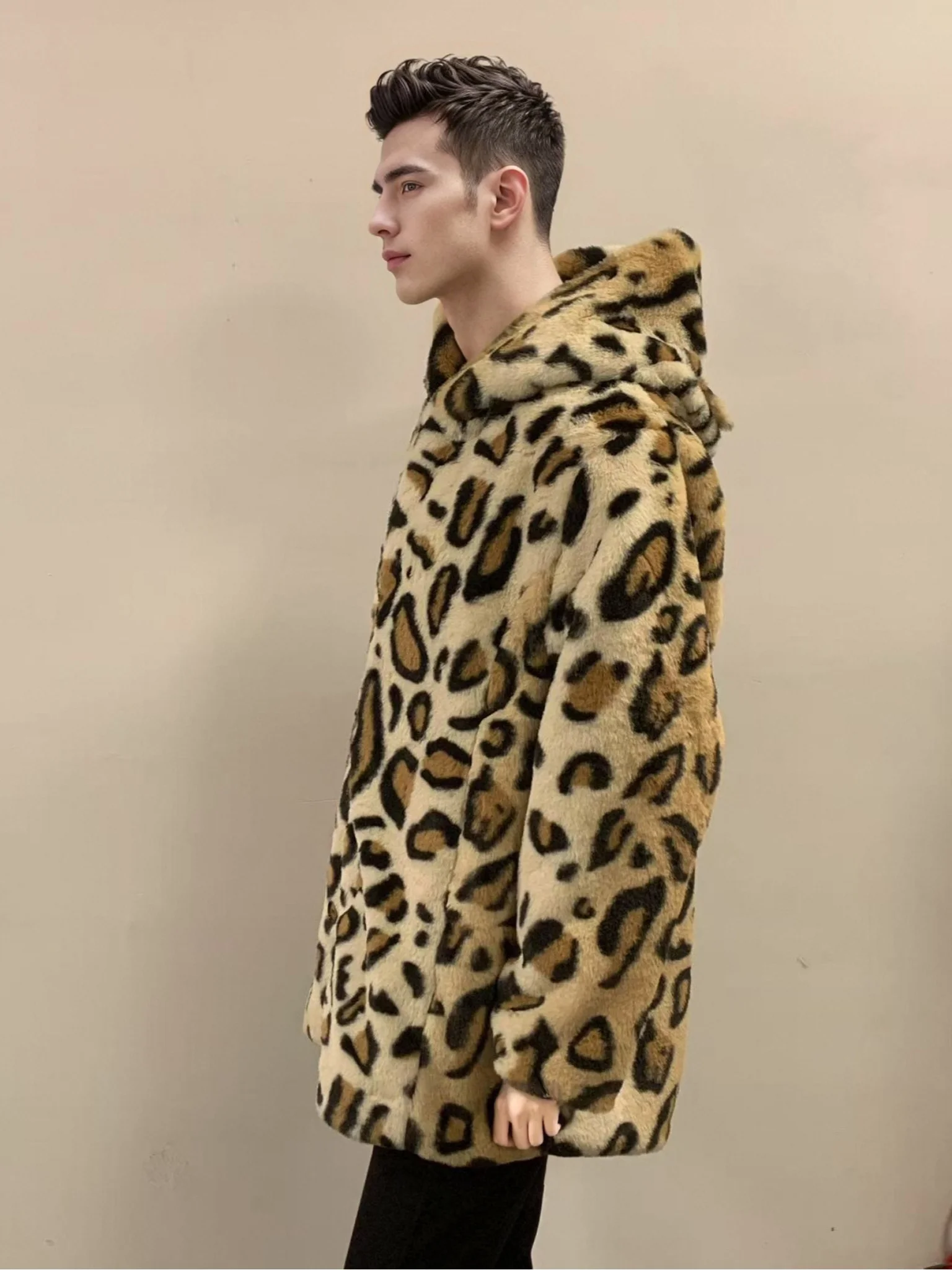 Hot Selling Men's Leopard Print Coat Winter Coat Fashion Men's Punk Jacket Street Wear Long Faux Fur Coat