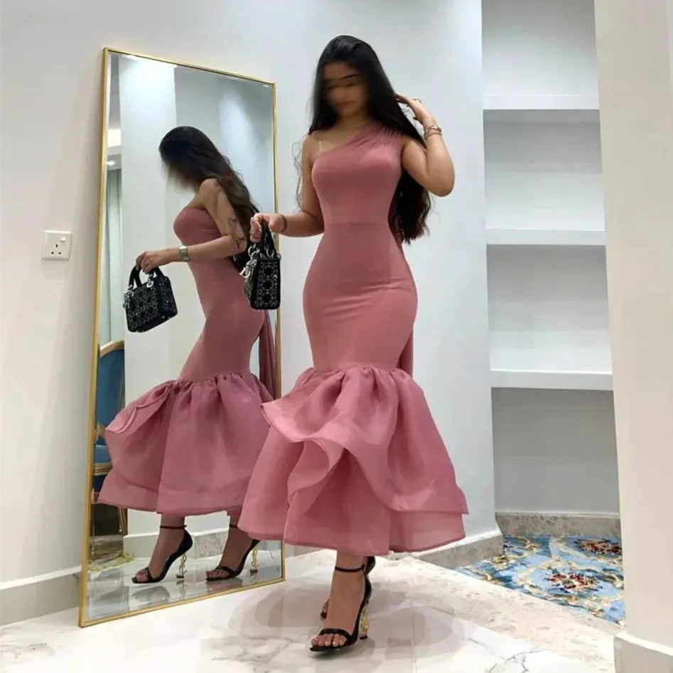 

Classic Pink One Shoulder Prom Dresses for Musilm فساتين السهرة Tea-Length Ruffles Mermaid Formal Dress for Women with Train