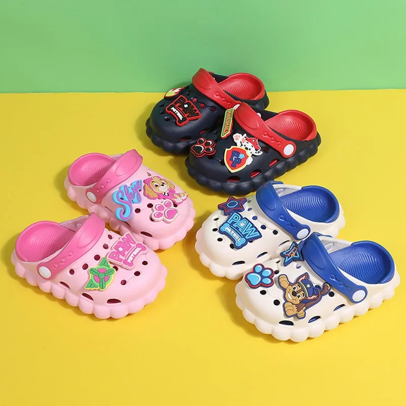 Paw ronds scarpe con foro per bambini fuori indossando bambini pantofole da giardino Anime estate sandali da spiaggia leggeri e traspiranti regalo