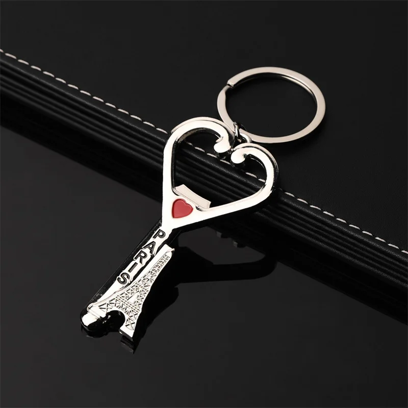 Creative Metal Simple Heart Eiffel Tower Keychains Men Women Fashion Pendant Keyring Jewelry Car Key Accessories Gifts 2024 New