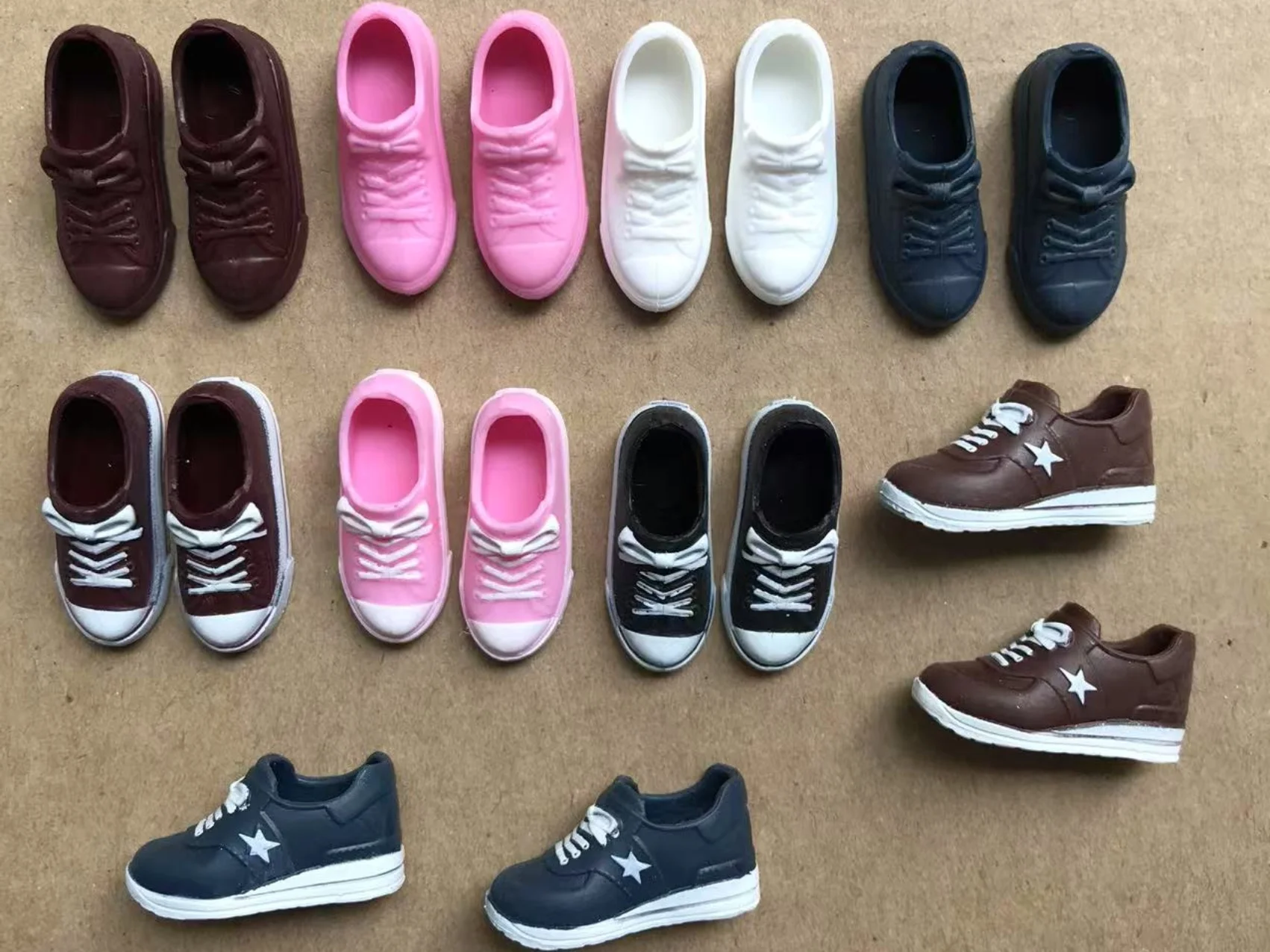XINYI 1/6 Scale Female Doll Sneakers - White Brown Black Blue Pink Female Doll Shoes for Doll Decorations Parts