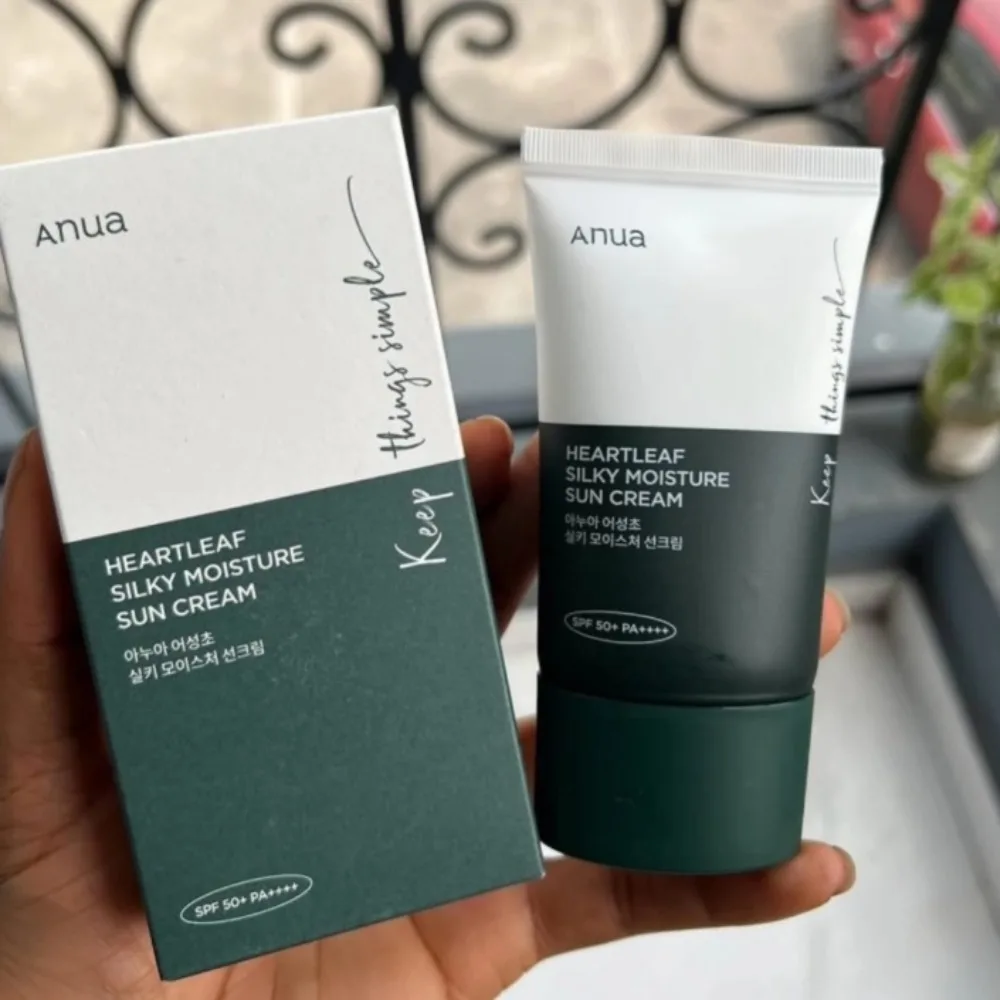 Marca coreana 50ml protector solar de melocotón Houttuynia Anti-leche brillo calmante reparación suavizante aislante protector solar para cara y cuerpo