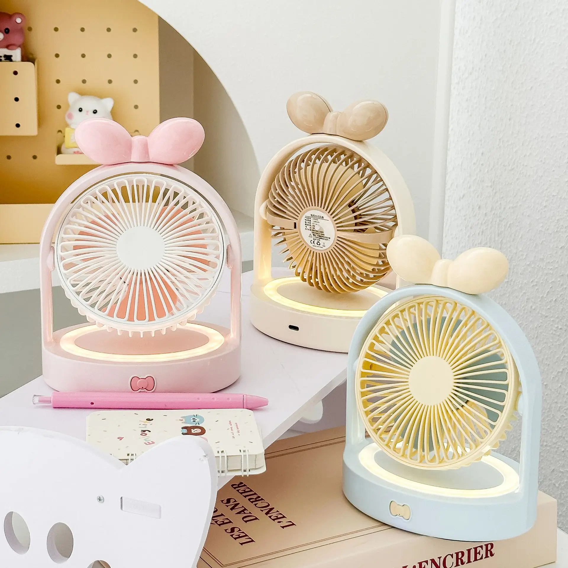 Home Fans Household Merchandises Sweet girly heart bow desktop electric fan three-speed adjustable warm light mini dormitory fan