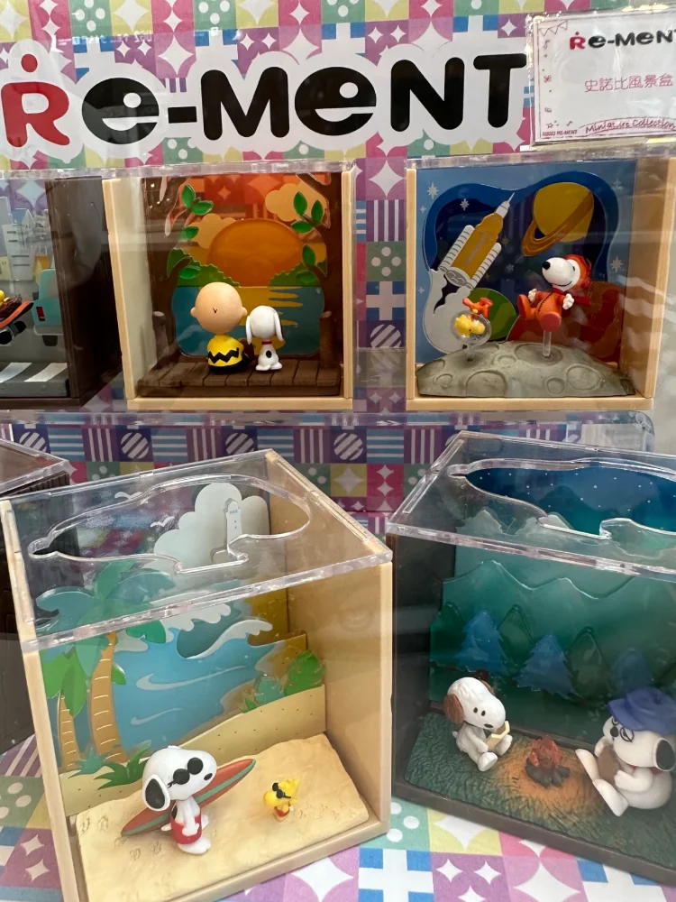 Re-Ment – figurine d'astronaute Snoopy authentique, ornement, jouets bonbons, boîte de scène tendance, aveugle, jeu cadeau personnalisé