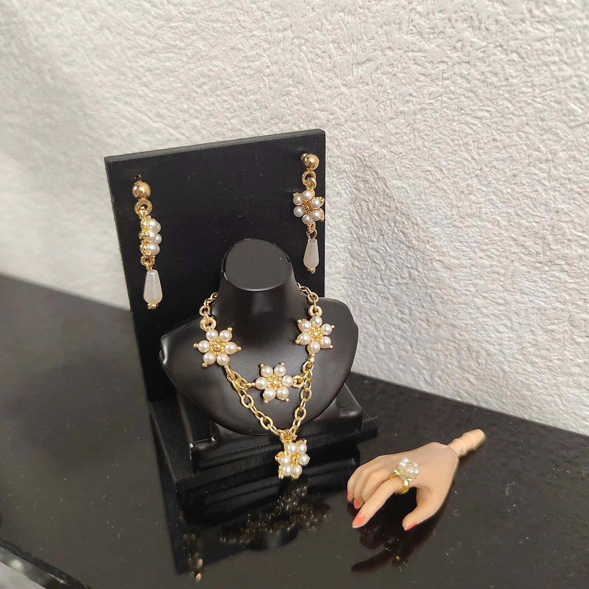 Akcesoria jubilerskie dla lalek 1/6, wykwintny naszyjnik z pereł w kształcie śnieżynki + luksusowe kolczyki + zestaw pierścionków z pereł dla lalek BJD 30 cm, do samodzielnego ozdabiania.