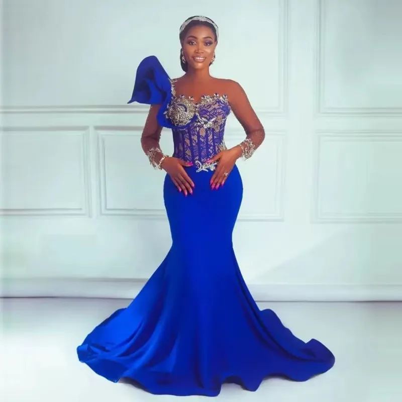 Luxury Prom Dress Applique Boning Trumpet Prom Dresses Mermaid Royal Blue Prom Gowns Illusions Sleeves See Through Custom Made