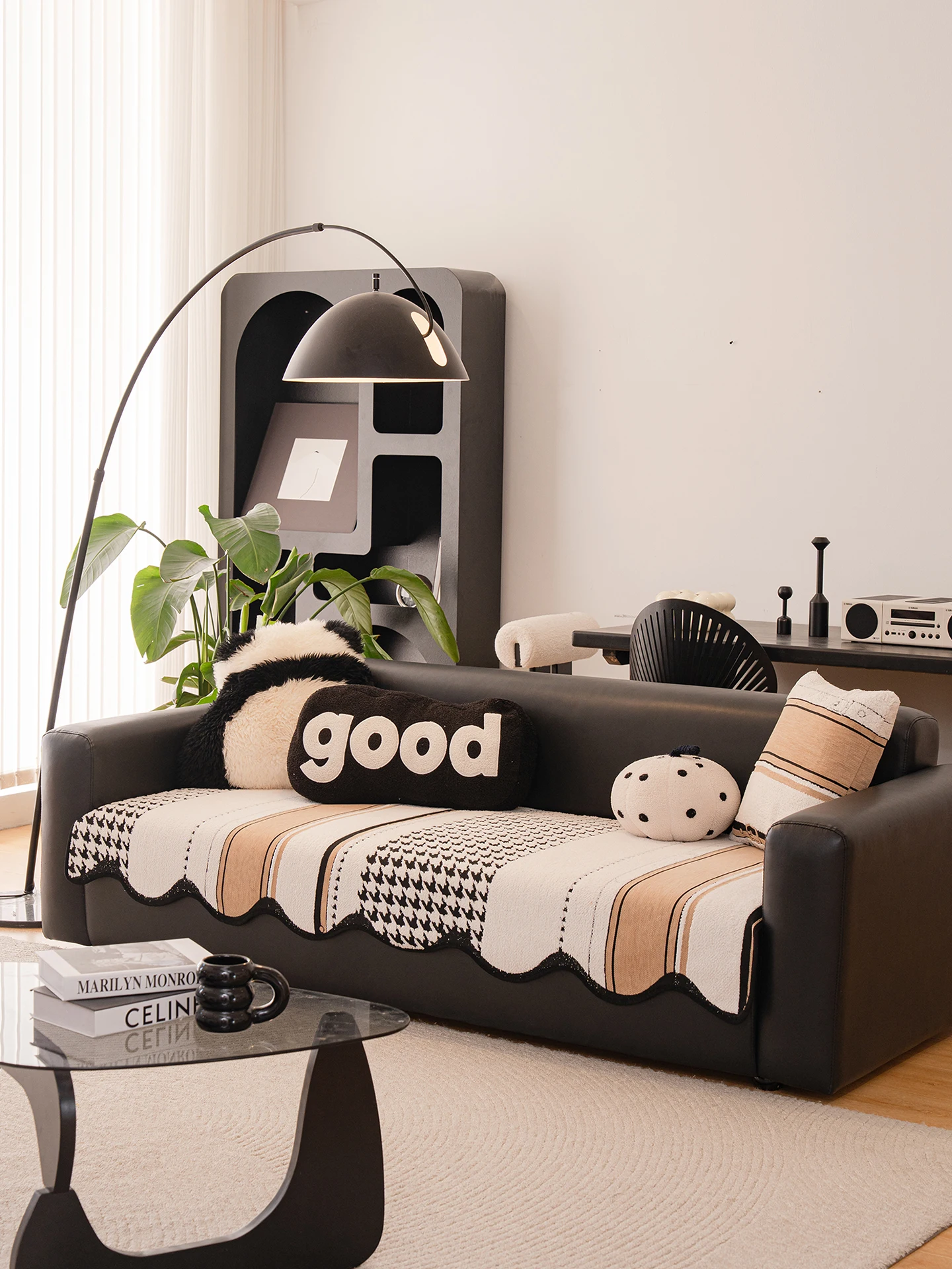 

Irregular aggy Sofa Cuion Cover Anti-Slip Fixed Design Suitable for All Seasons Easy to Clean Dust Proof Sofa Pad