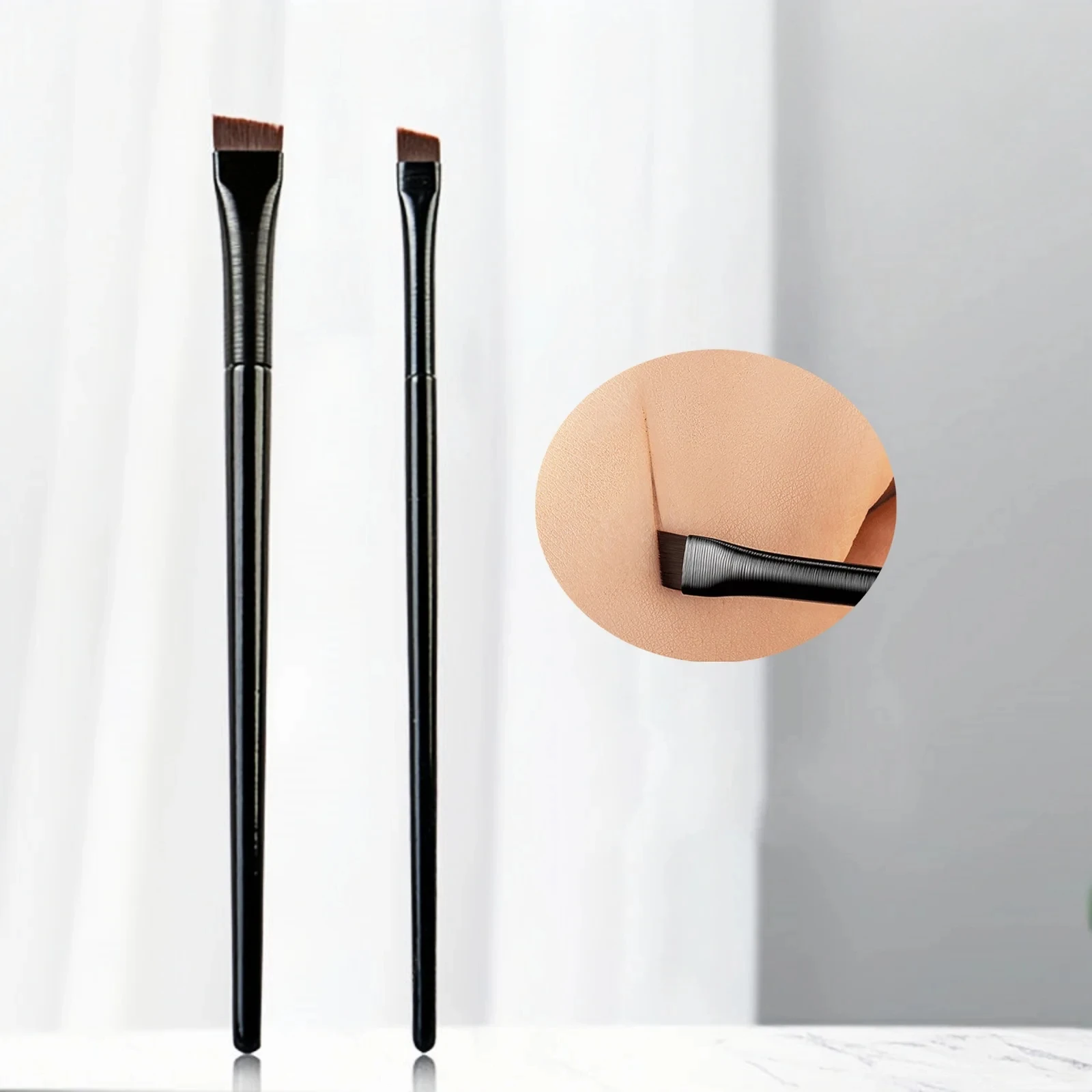 

Permania 1/2pcs Blade Makeup Brushes Angled Thin Eyebrow Brush Flat Fine Eyeliner Brush Professional Liner Brow Make Up Tool