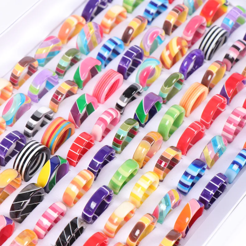 Pack of 20pcs Women\'s Fashion Cute Candy Color Round Resin Jewelry Rings For Party Gift