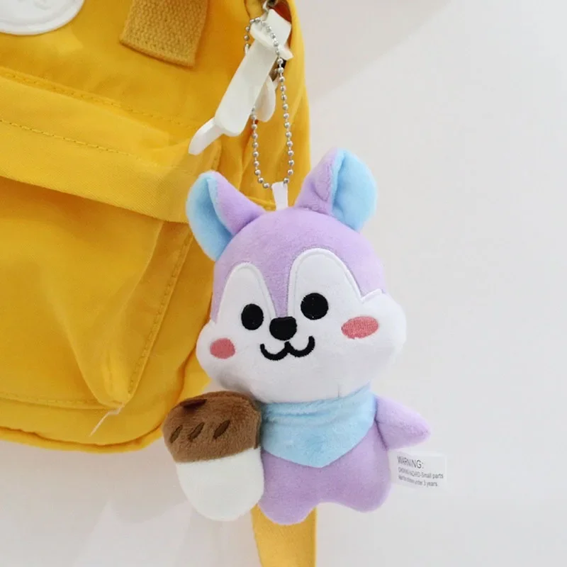 Porte-clés pendentif en peluche, combinaison de stars coréennes, pare-balles, JBathroom, numéro Zheng, poupée en étain, Kawaii, beurre, cadeau d'anniversaire, PE, Bt21