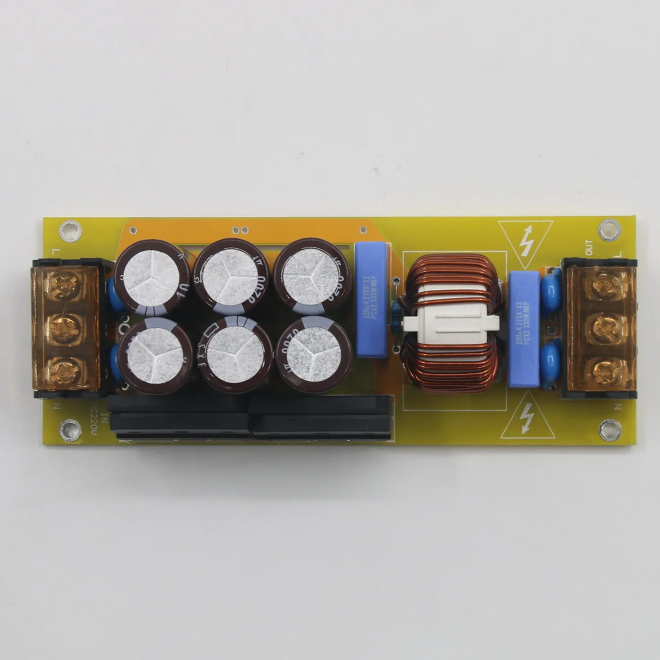 Выход переменного тока, защита от помех, лазоляция постоянного тока, очистка источника питания, плата фильтра