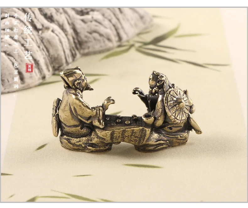 

Miniature Brass Chess Player Ornament Vintage Handpainted Old Man For Home Office Bonsai Landscape Desktop Decor Garden