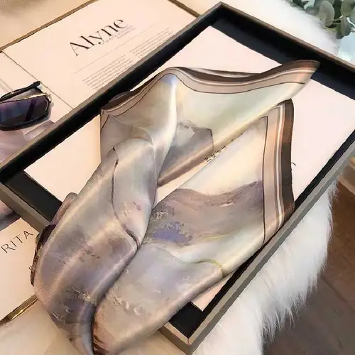 Imagen 2 del producto Bufanda 100% Seda Mulberry Bufanda Cuadrada Multifuncional Satén para Mujer 53X53cm - Diadema Cinta para el Pelo Pañuelo Bandana