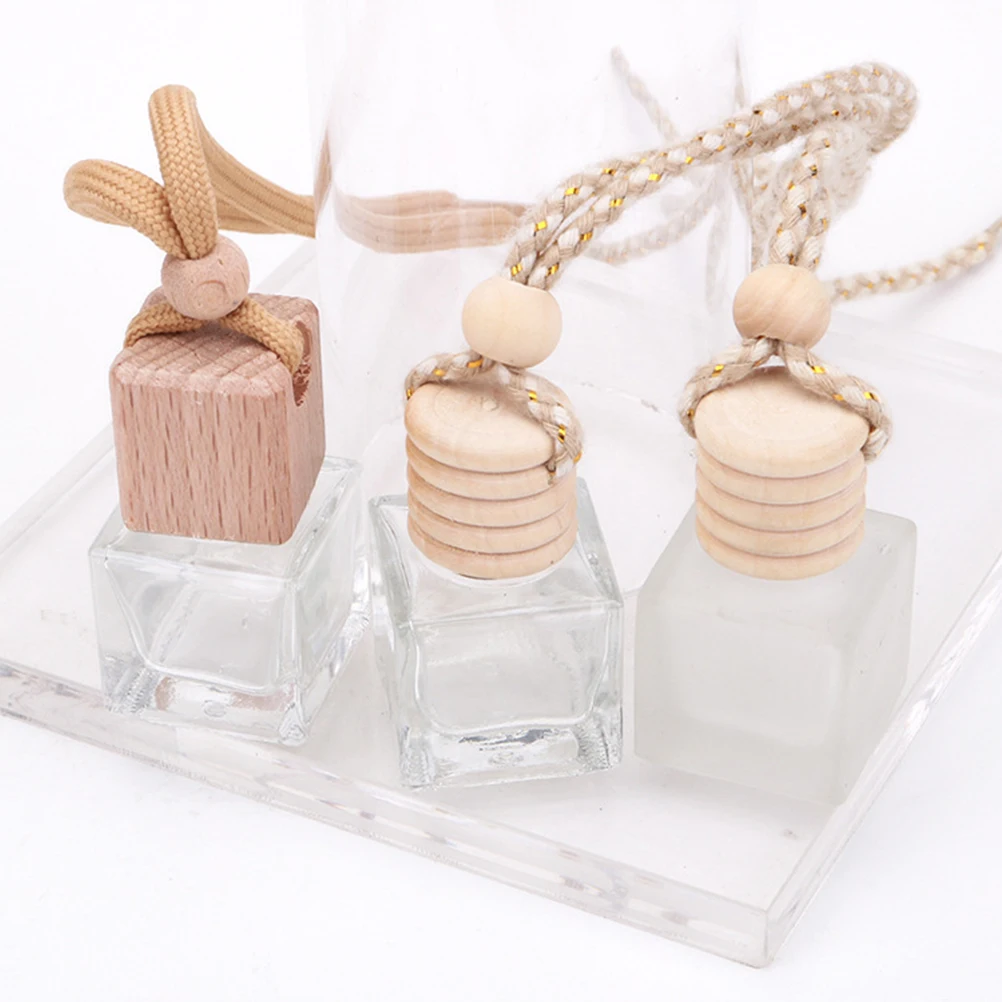 

9pcs Perfume Bottle Car Hanging Essential Oil Diffuser Fragrance Holder Glass Transparent Random Style Accessories Aromatherapy