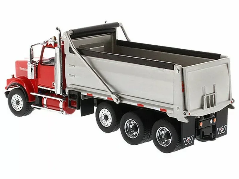 شاحنة قلابة Western Star 4900 - مقياس أحمر/فضي Diecast Masters 1:50 # 71067