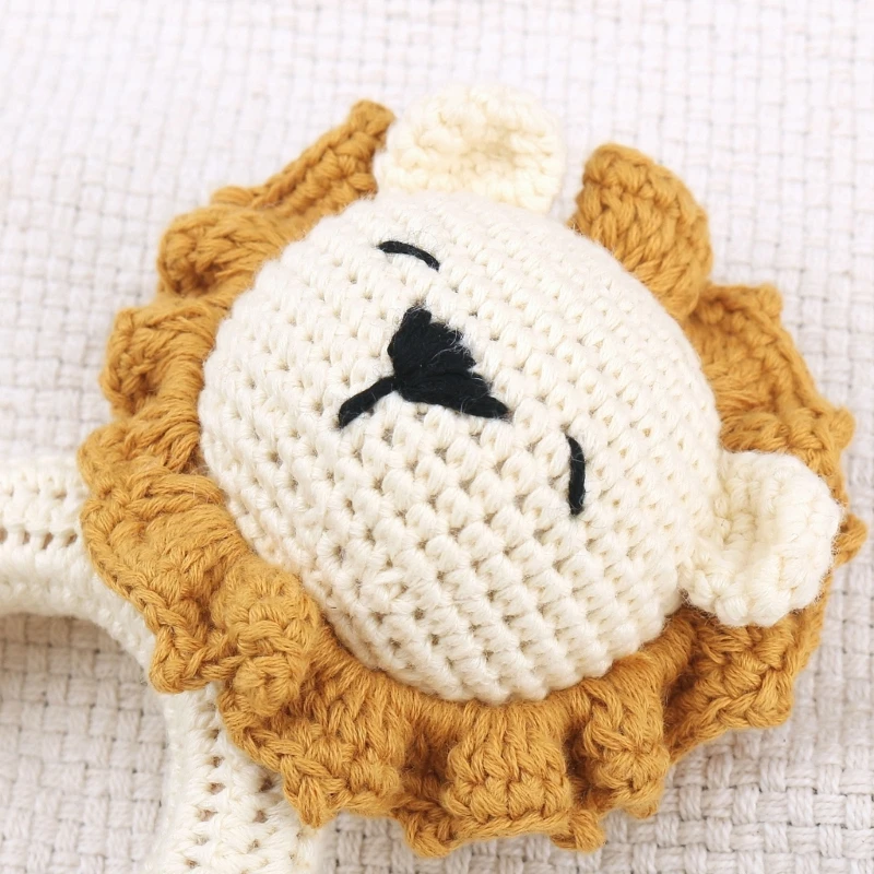 Y1UB Baby Teether Rattle Handbell Crochet Lion Rattle Toy Mobile Gym-Play Baby Music Rattle Toy Infant Teething Gift