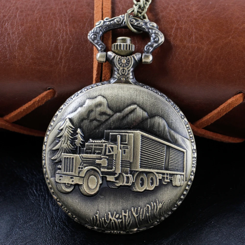 Bronze Vintage Truck Pattern Quartz Pocket Watch High Quality Unisex Necklace Timing Pendant Pocket Watch Gift for Men and Women