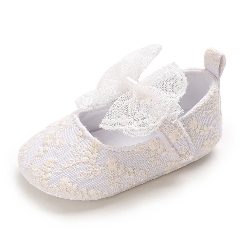 White Newborn Baby Baptism Walking Shoes Elegant And Noble Lace Bow Princess Shoes Comfortable Soft Soles Non-slip Walking Shoes