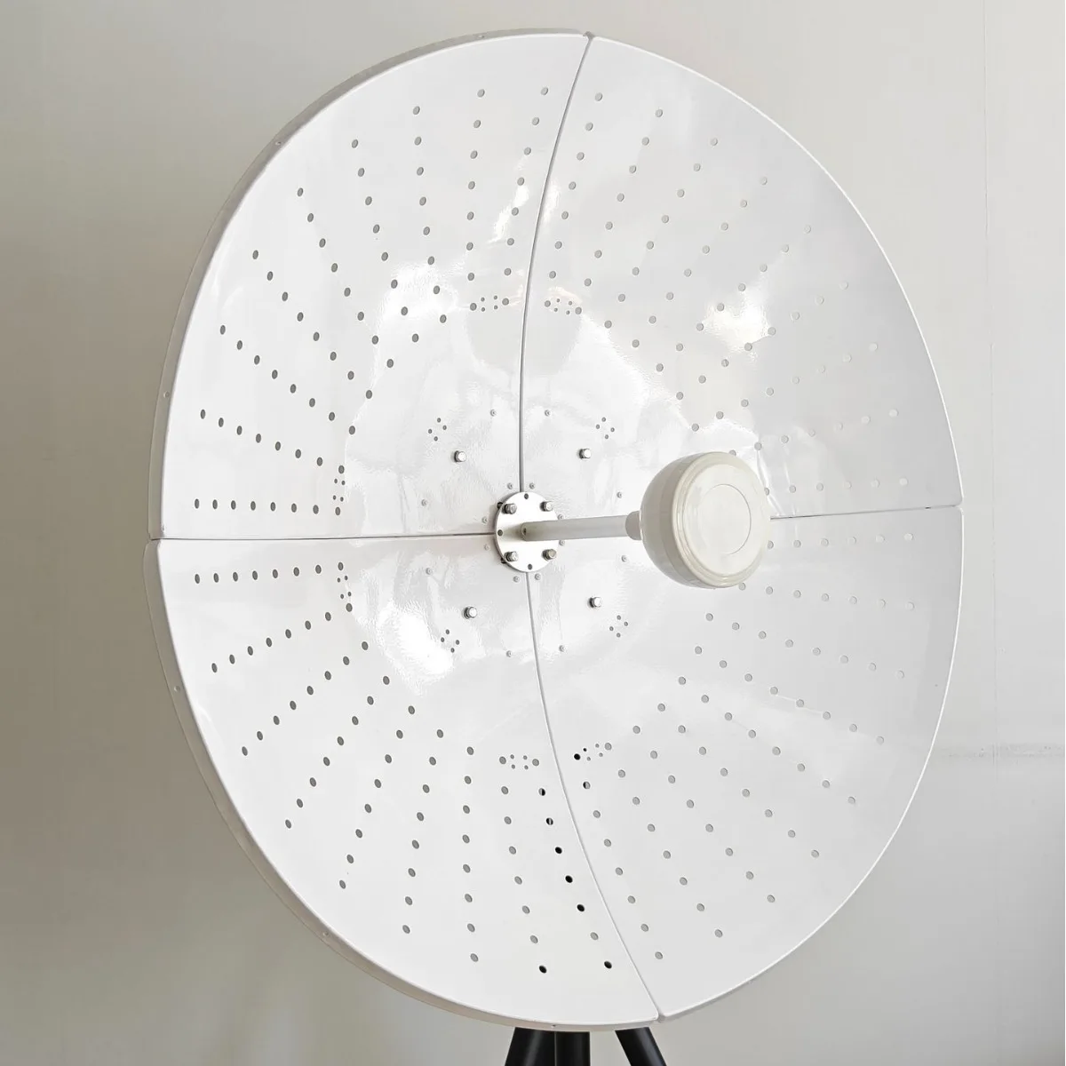 4G 5G 1700-4200Mhz high Gain 2x27dBI MIMO Mesh parabolic dish hyperbolic antenna