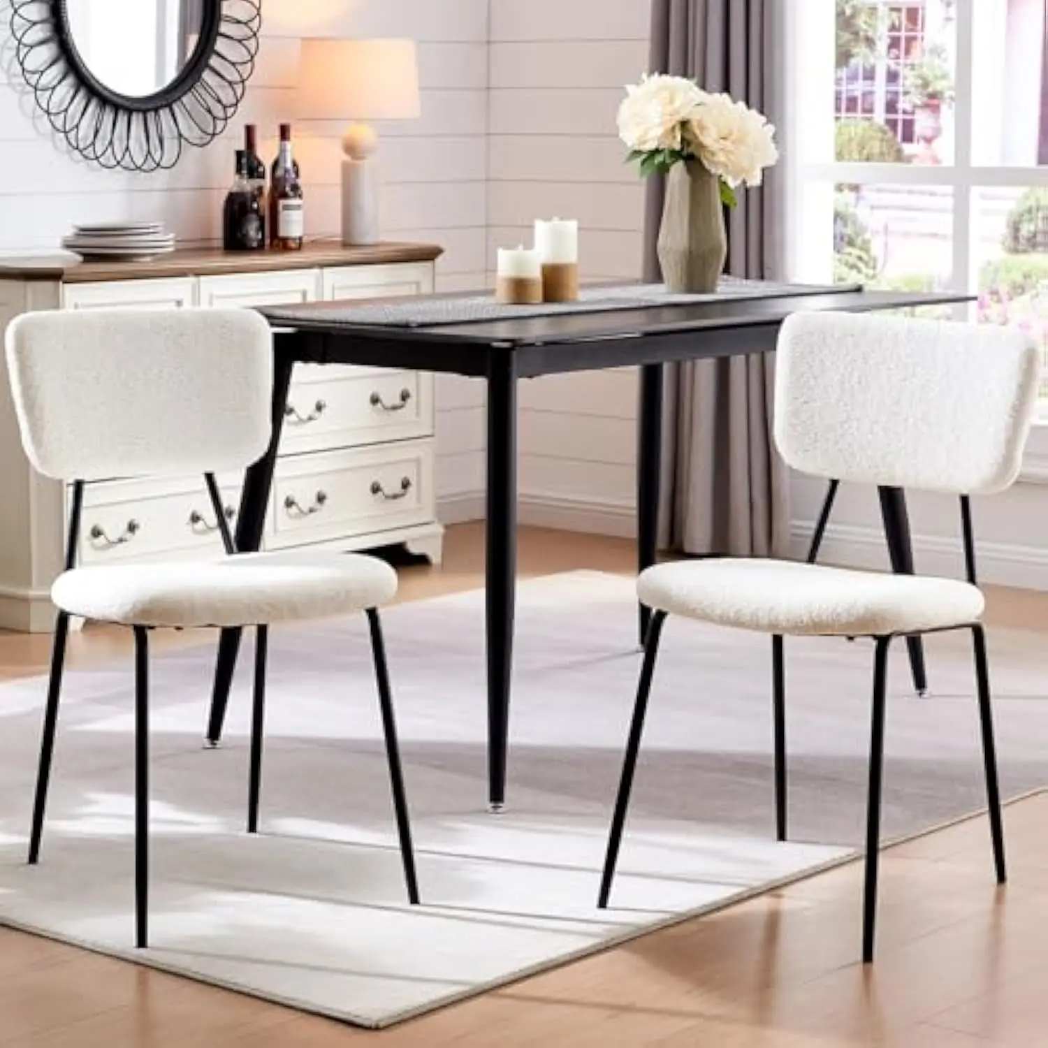 

Обеденные стулья, набор из 2 шт., современные кухонные стулья, обивка букле, эргономичная спинка, прочные металлические ножки, белый (Bs02)