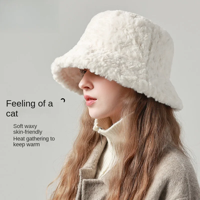 

Women's Winter New Big Head Circumference Warm-Keeping And Cold-Proof Korean Style Versatile Face Small Plush Bucket Hat