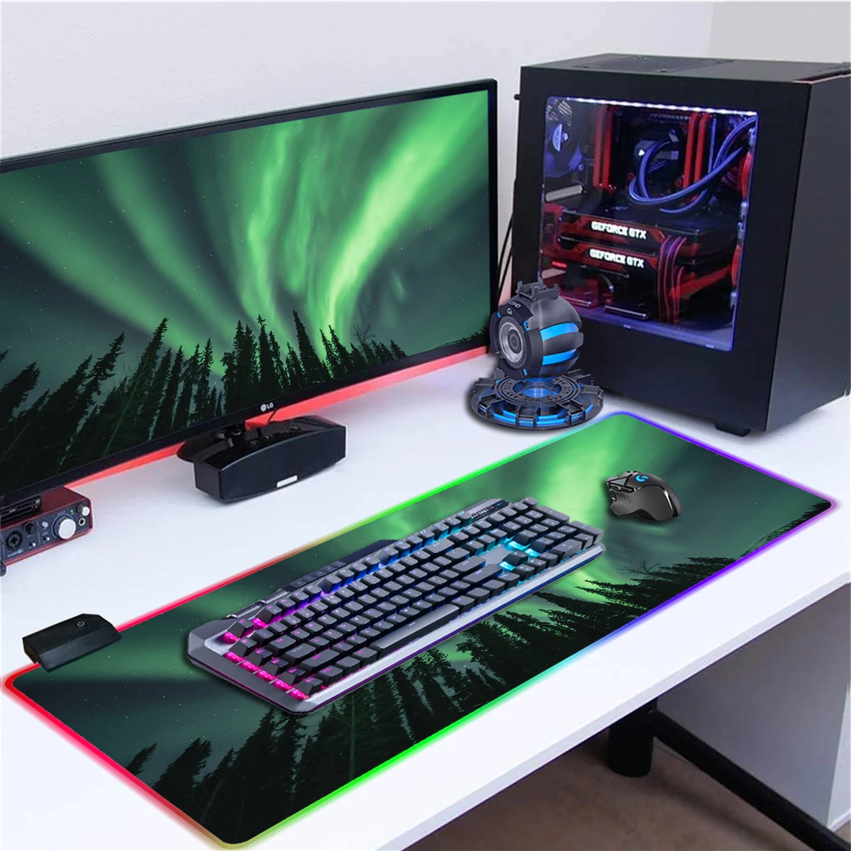 

RGB Gamer Mouse Pad Green Aurora Borealis Large LED Light Gaming Mouse Mat Long Desk Mat Game Mousepad Big keyboard Pad