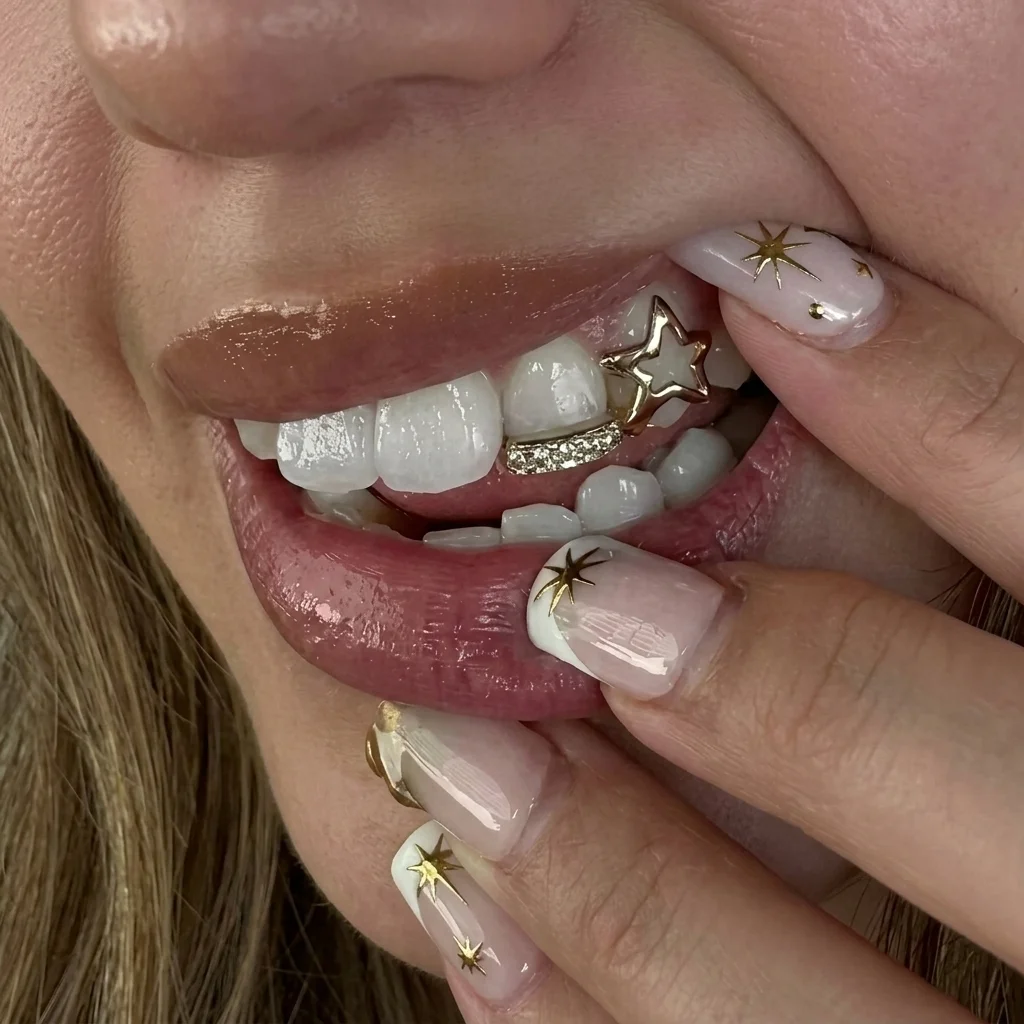 

GUCY Star Zirconium Metal Double Teeth Grillz Christmas Halloween Gift Couple