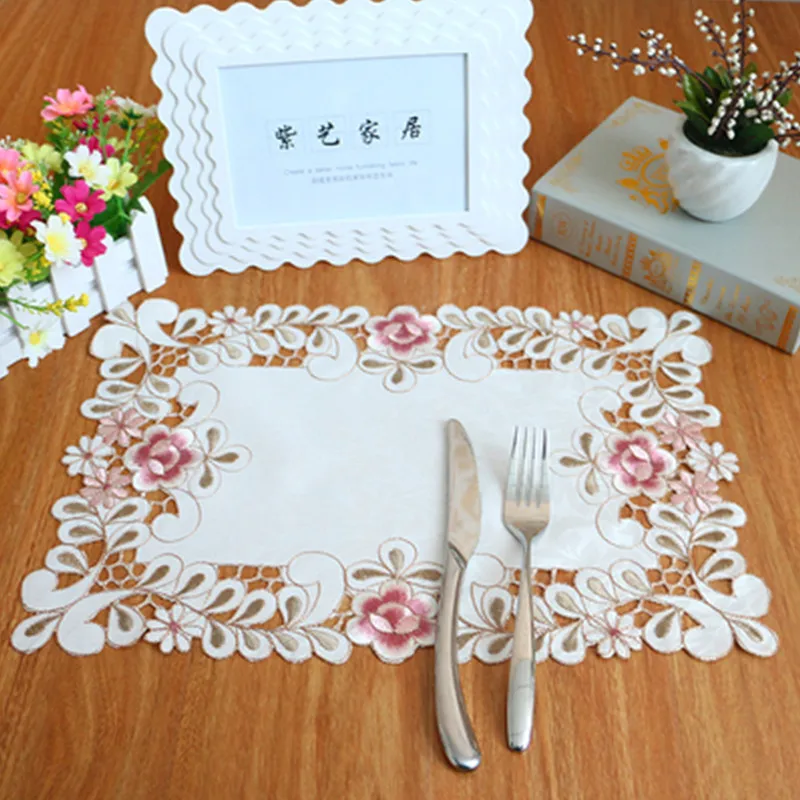 European Embroidery Trim Hotel Restaurant Banquet Party Table Runner Tablecloth Bedroom Table Cloth Tapete Easter Decorations