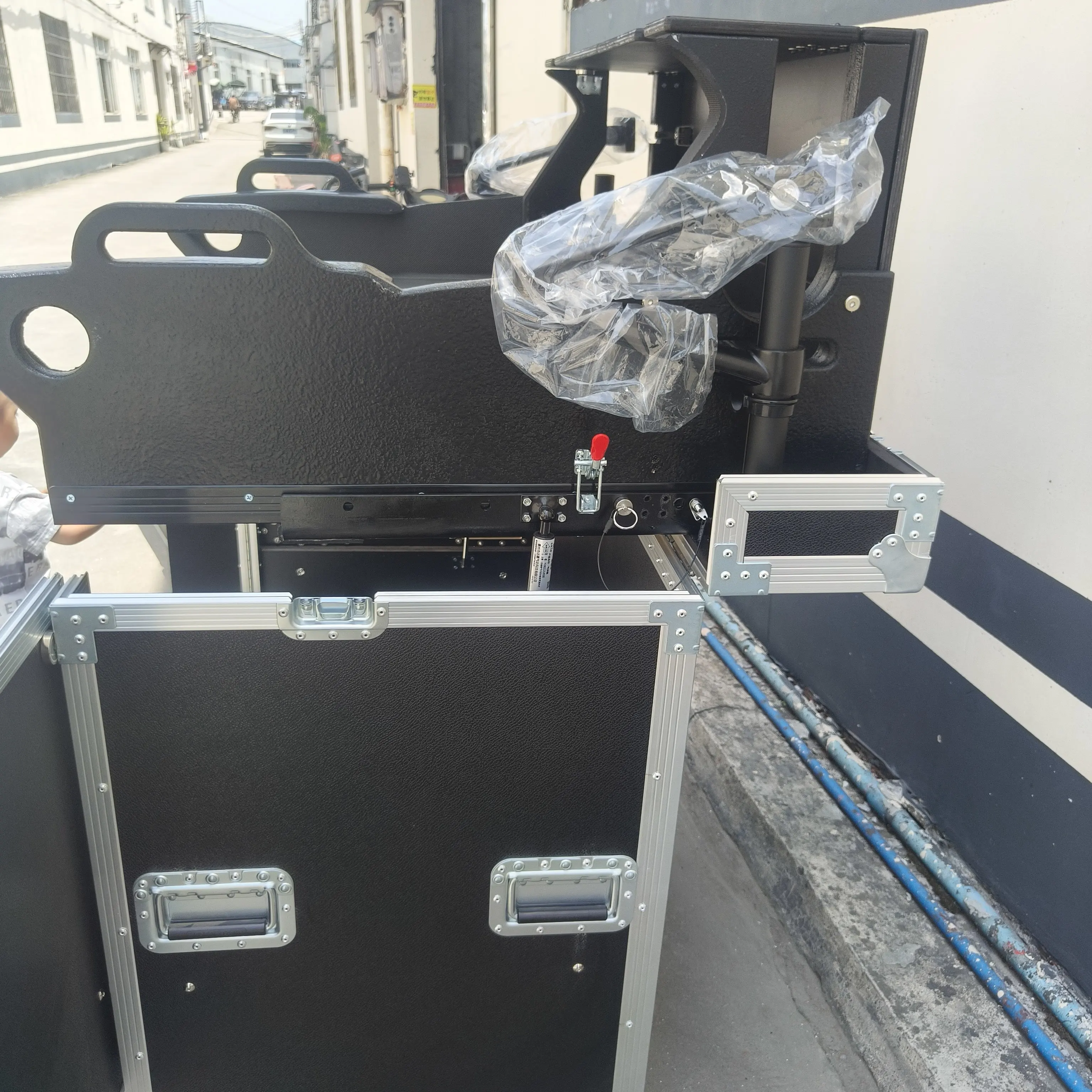 Allen DLive C3500 Mixer Hydraulic Flight Case Tray Removable Rainproof and Shockproof Transport Cabinet