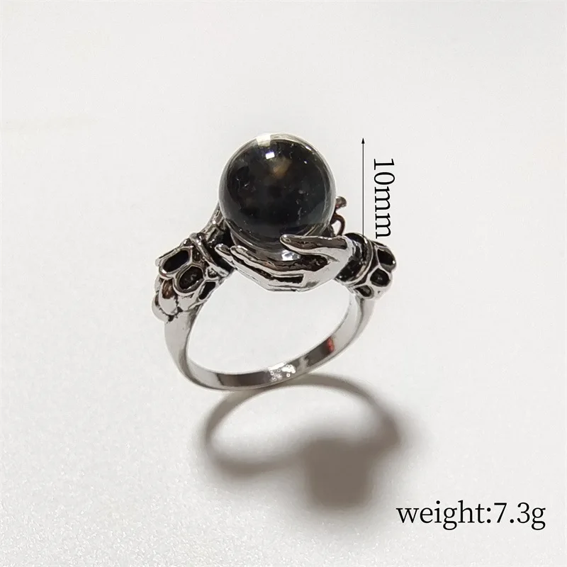 Huajie Creative Hands Holding Moonstone Desig Rings for Women Party Gift New Jewelry Personality Accessories Trend