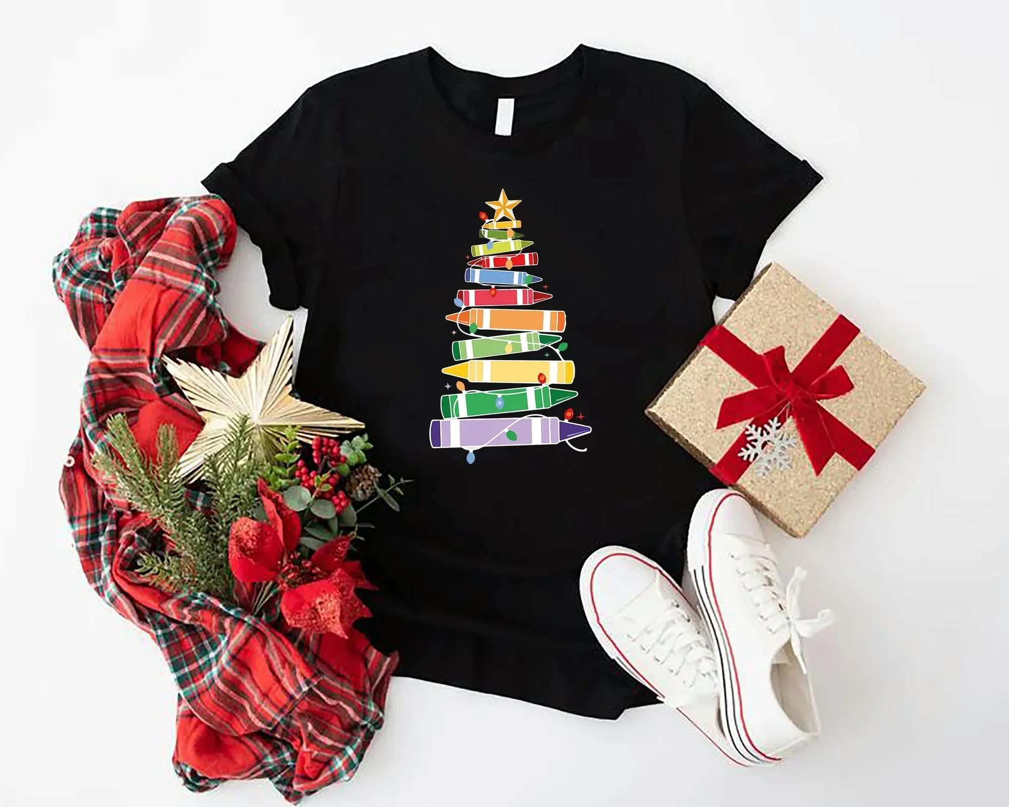 Teacher Christmas T Shirt For Tree Xmas Crayons Life
