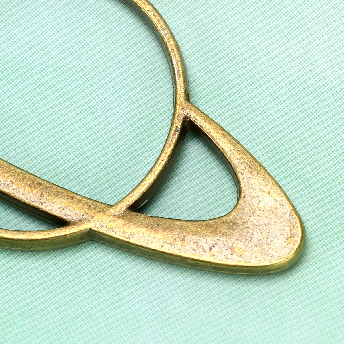 

8 Pcs Jewelry Glue-drop Border Accessories Alloy Pendant Frame DIY Charms Making Pendants Metal