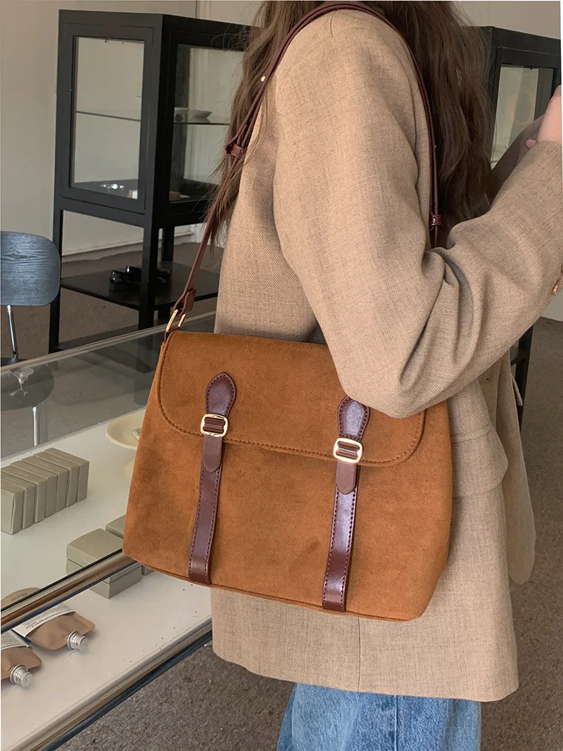 

TRSYPHXM 2025 new Bag for women 2025 new Korean version niche design suede retro matte shoulder crossbody bag postman bag trend