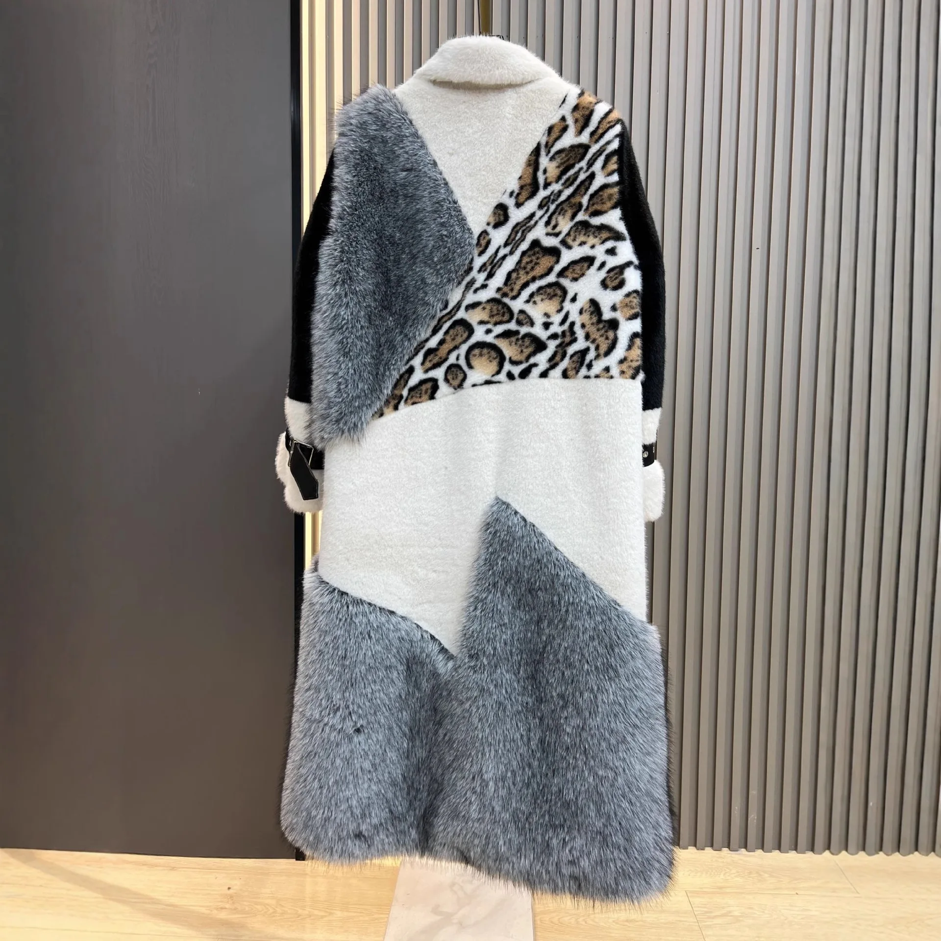 2025 Winter New Leopard Print Color-Block Long Faux Fur Coat for Women Fashion Thickened Warm Overcoat Fluffy Jacket