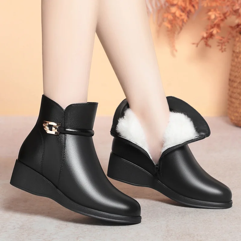 

Quality Elegant Women's Shoes Genuine Leather Boots Winter 2025 Comfortable Warm Fur Wool Short Ankle Boots for Office Mom Work