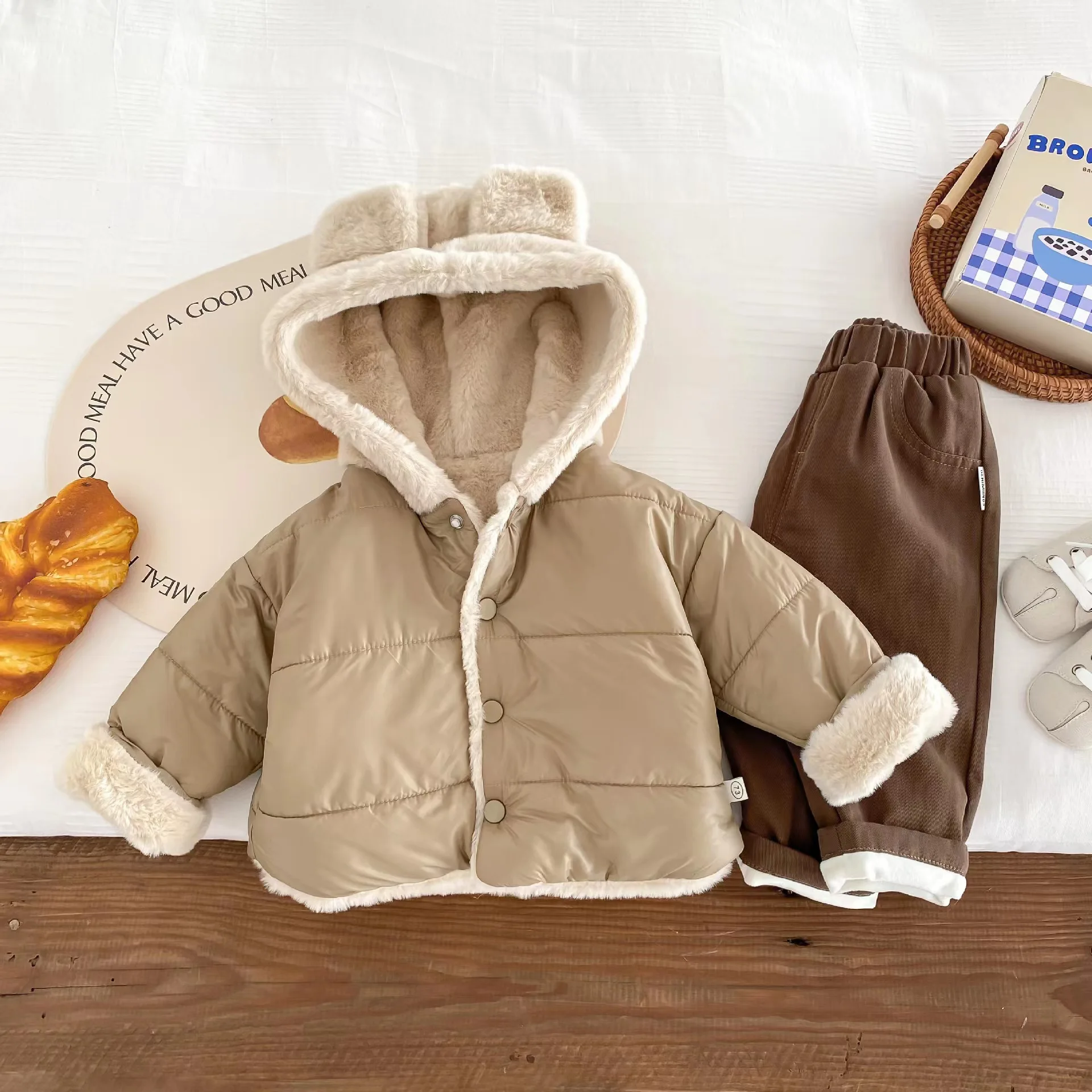 Children Clothing Girls Baby Fleece Warm and Comfortable Coat 2024 Winter New Male Baby Korean Style Hooded Thick Cotton Coat