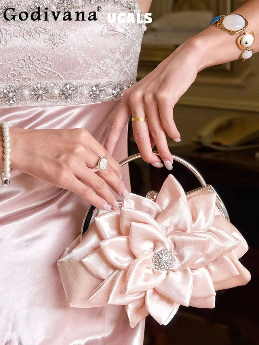 

Lady French Elegance Satin Dinner Clutch Bag Premium Feel Fashion Party Dance Sweet Versatile Handbag for Women