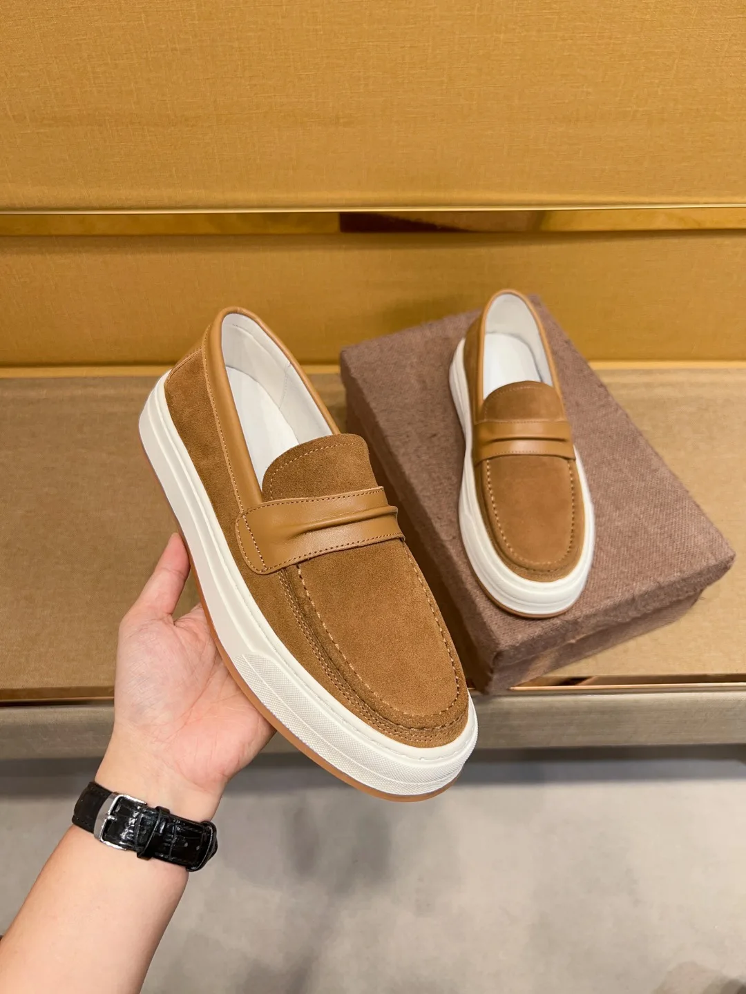 

Handmade High quality casual men's shoes Real leather loafers sneakers Sports shoes