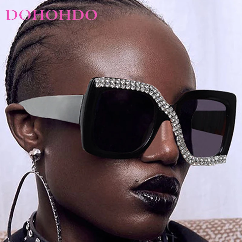 

Fashion Rhinestone Designer Square Sunglasses For Women Men Retro Oversized Frame Ins Trending Ladies Luxury Sun Glasses UV400
