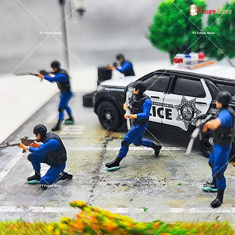 

Painted Miniatures Figures 1/87 1/64 1/43 1/24 Special Police Figurine Model Blue Camo DIY Creative Scene Props For Cars Toys