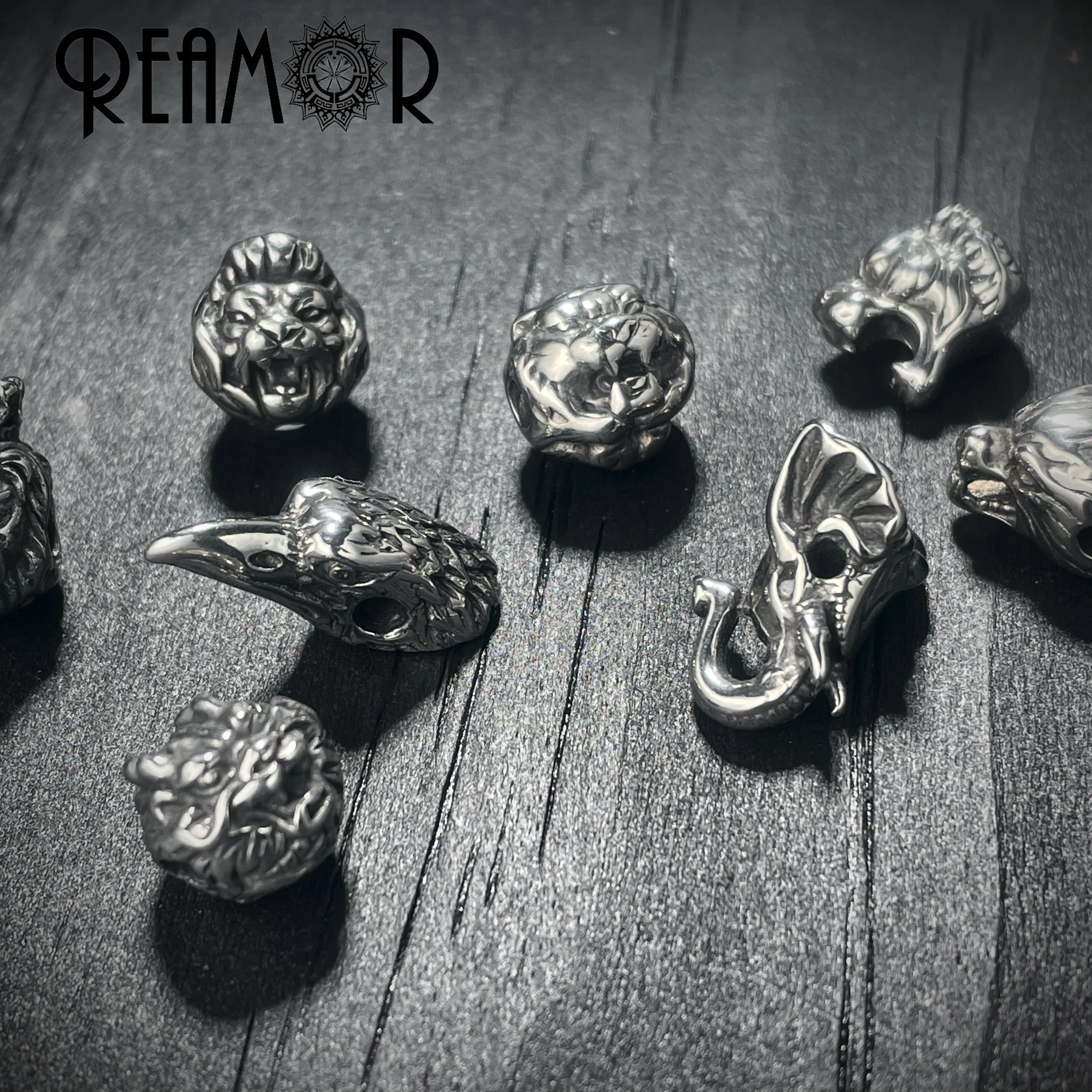 REAMOR 5Pcs DIY Stainless Steel Beads Animal Wolf Lion Leopard Head Small Hole Beads Charms for Beaded Bracelet Jewelry Making