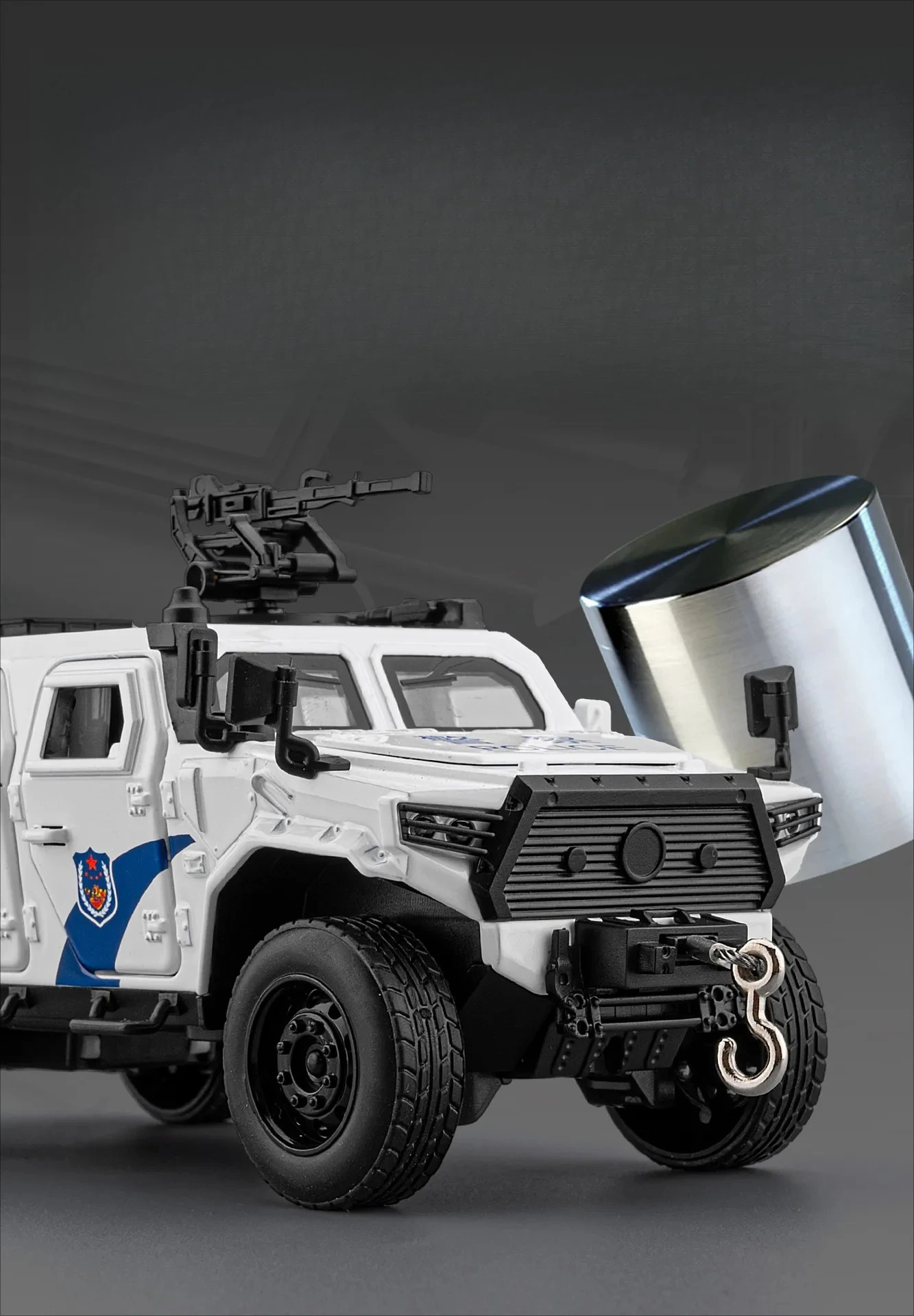 1:32 Warriors Armored Police Car Alloy Car Model Pull Back Sound and Light Sound Effects Boy Toys Diecast Alloy Car Model view 4