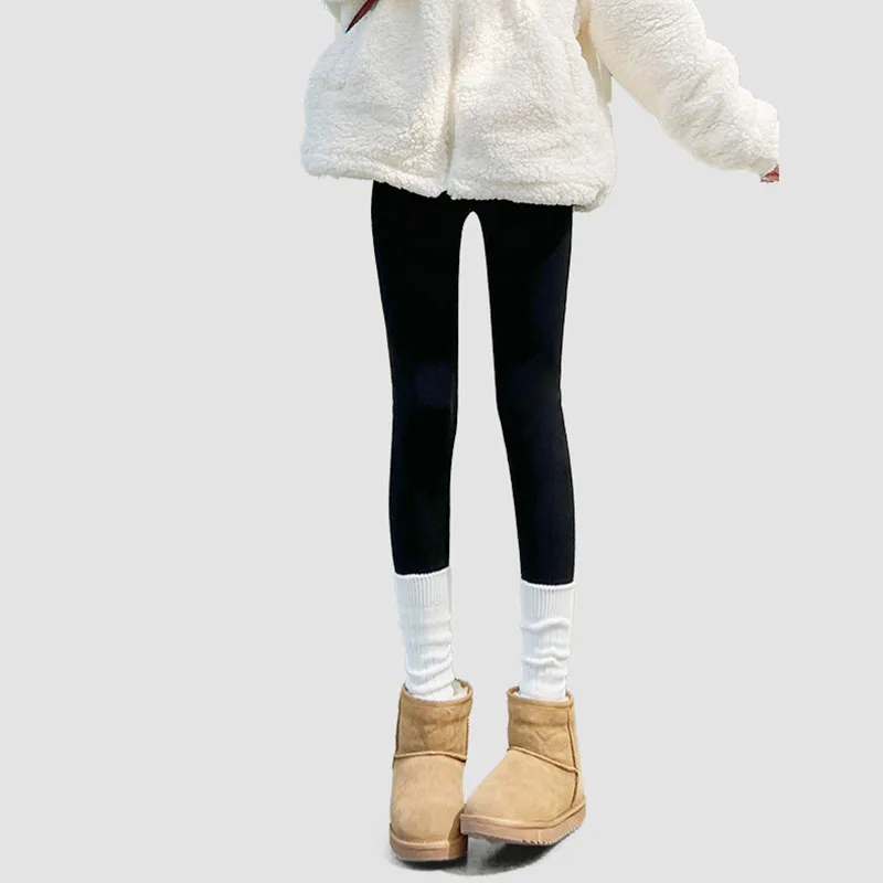 Czarne legginsy z pluszowym welurem i efektem skóry rekina dla kobiet, koreańskie legginsy z wysokim stanem, ocieplane polarem, ciepłe spodnie, wygodne, elastyczne, bezszwowe legginsy.