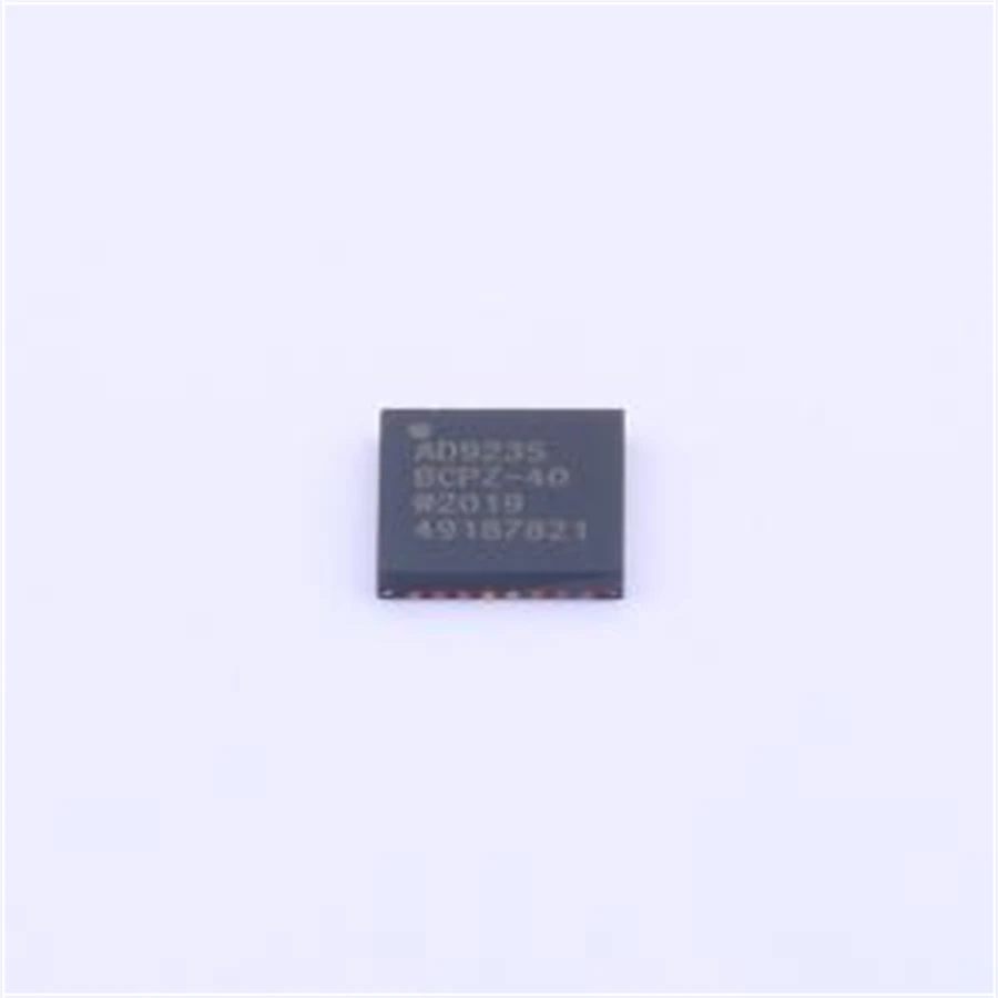 

2 шт./лот AD9235BCPZRL7-40 (аналоговые в цифровые преобразователи)