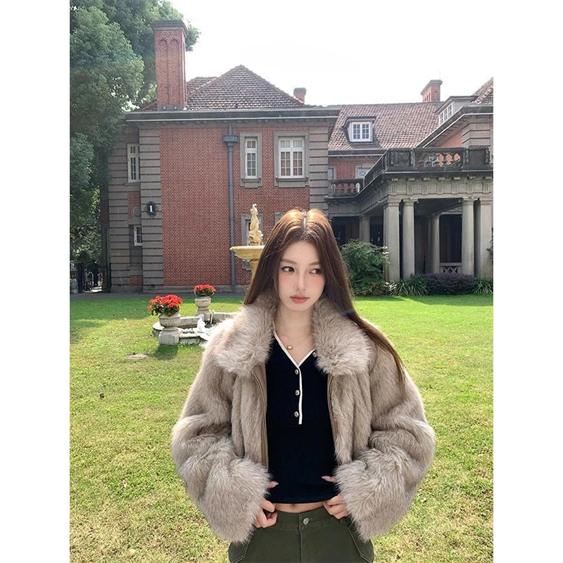 Cropped Faux Fur Coat Women Fashion Streetwear Quilted Fluffy Jacket Winter Korean Elegant Long Sleeve Zipper Furry Outerwears