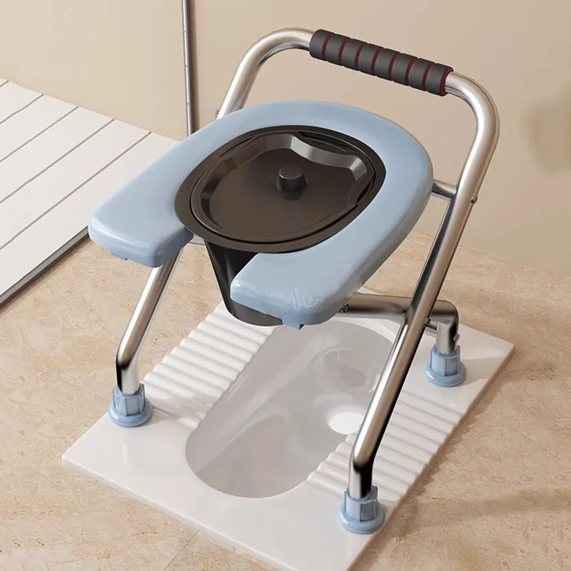 Metal Foldable Bathroom Chair Shower Telescopic Toilet Stool Space Saving Designer Disabled Stackable Tabouret Home Furniture