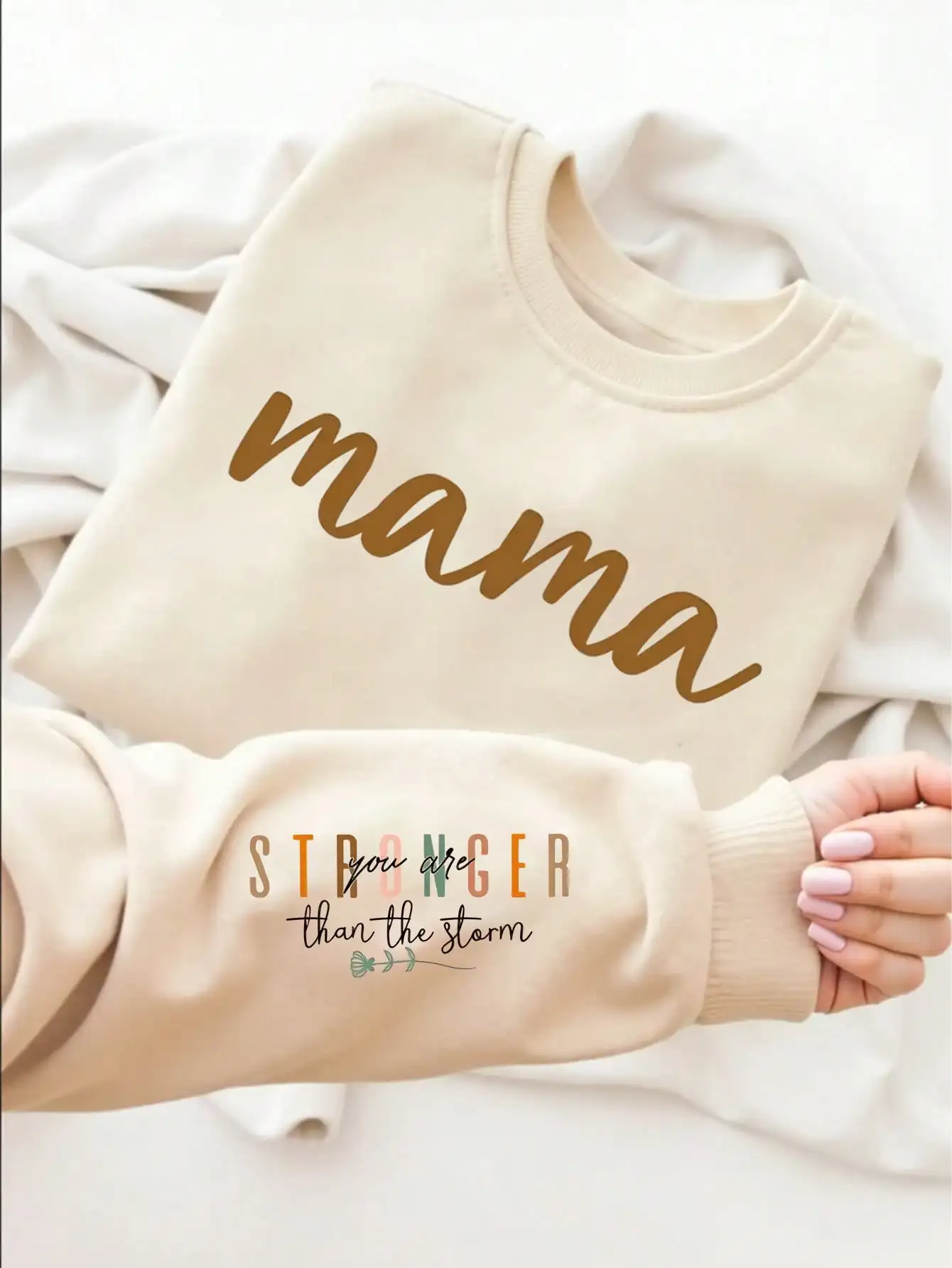 

Cream Plus Size Letter Print Sweatshirt, Round Neck Loose Fit Pullover for Autumn Spring