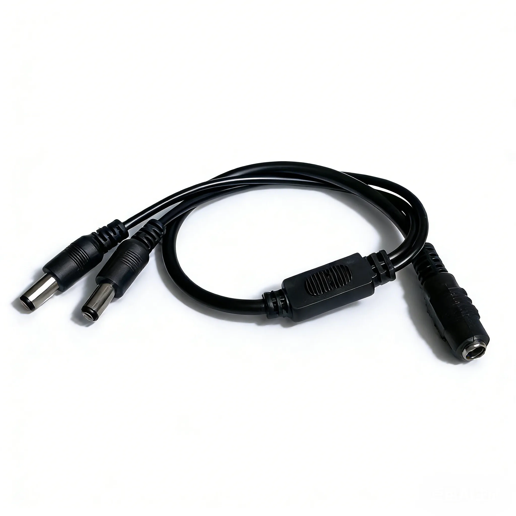 

Кабель-разветвитель питания постоянного тока 1-в-2, 5,5 x 2,1 мм, адаптерный кабель для камер видеонаблюдения